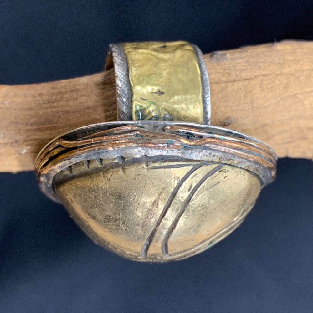 Designer Ring - image 2